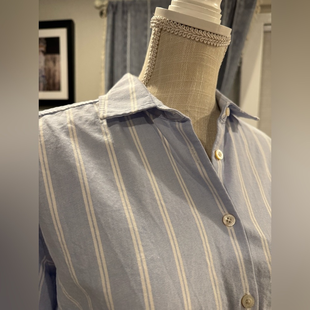 AYR, Classic button-down, casual chic, capsule wardrobe staple - Picture 3 of 8